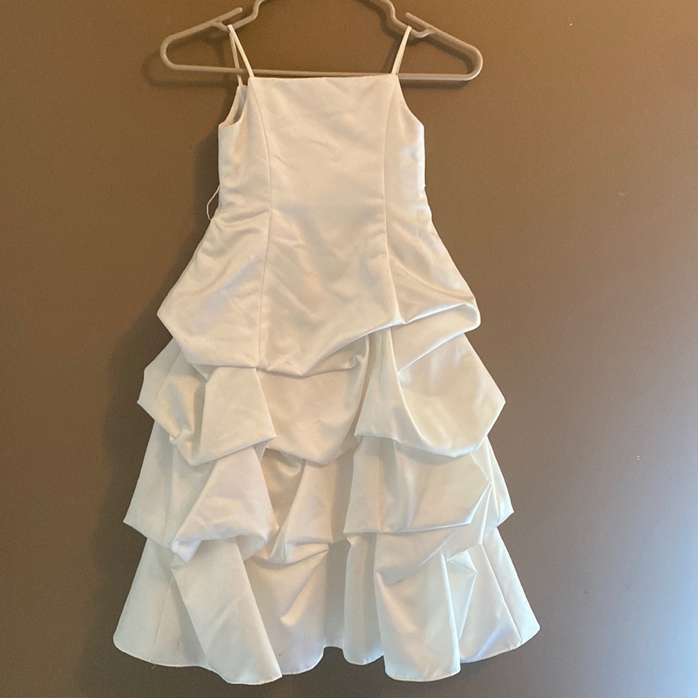 Little girls flower girl dress